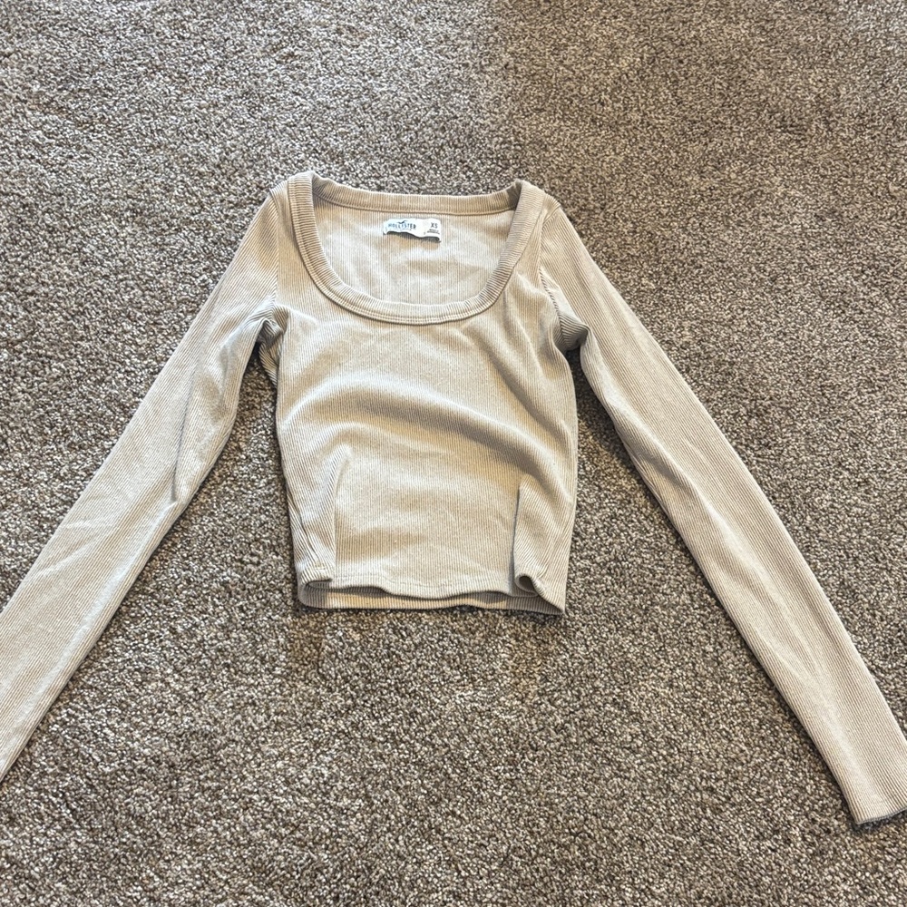 Hollister Cream Long Sleeve Top
